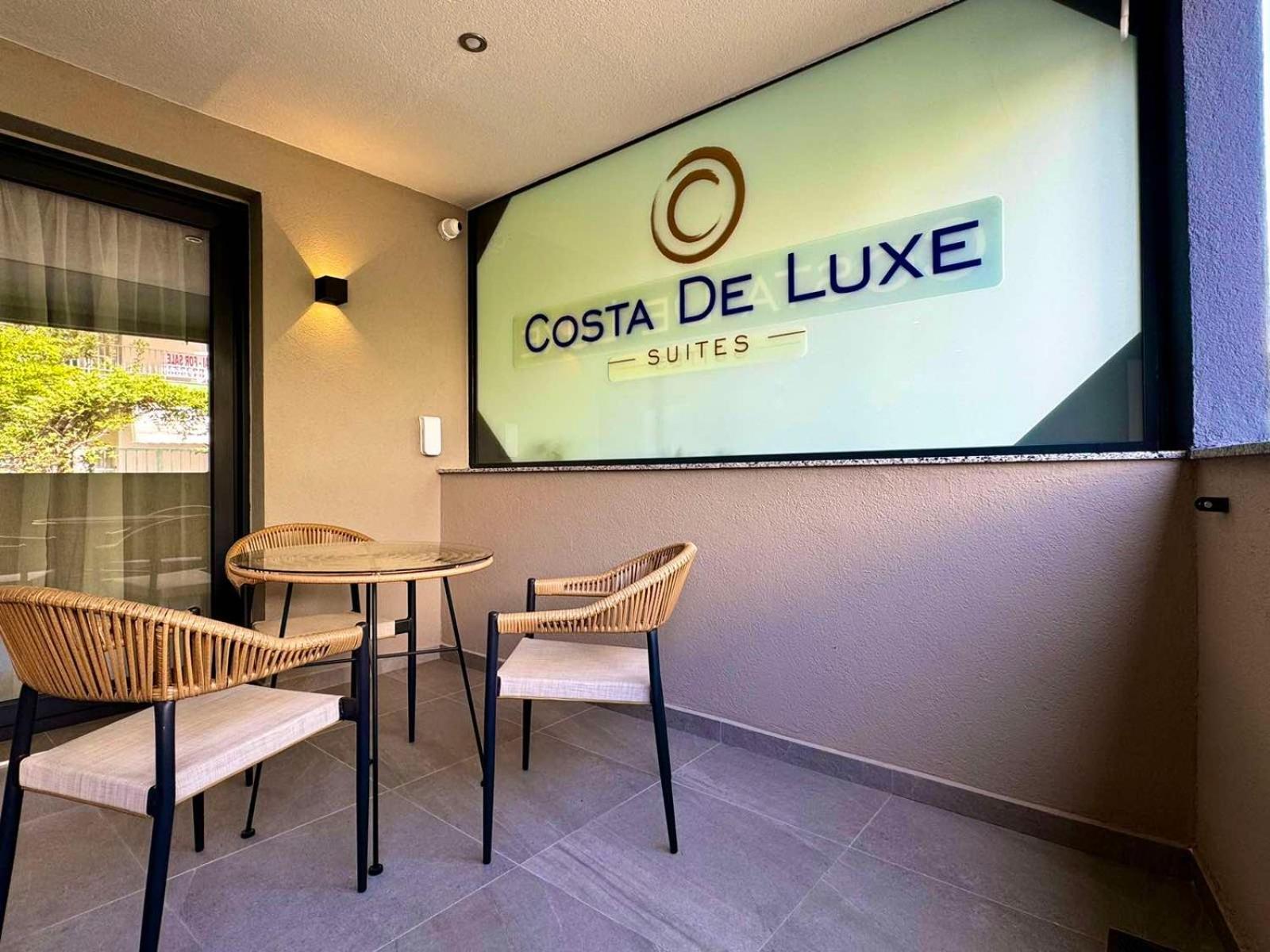 Costa De Luxe Suites Leptokarya  Exterior photo